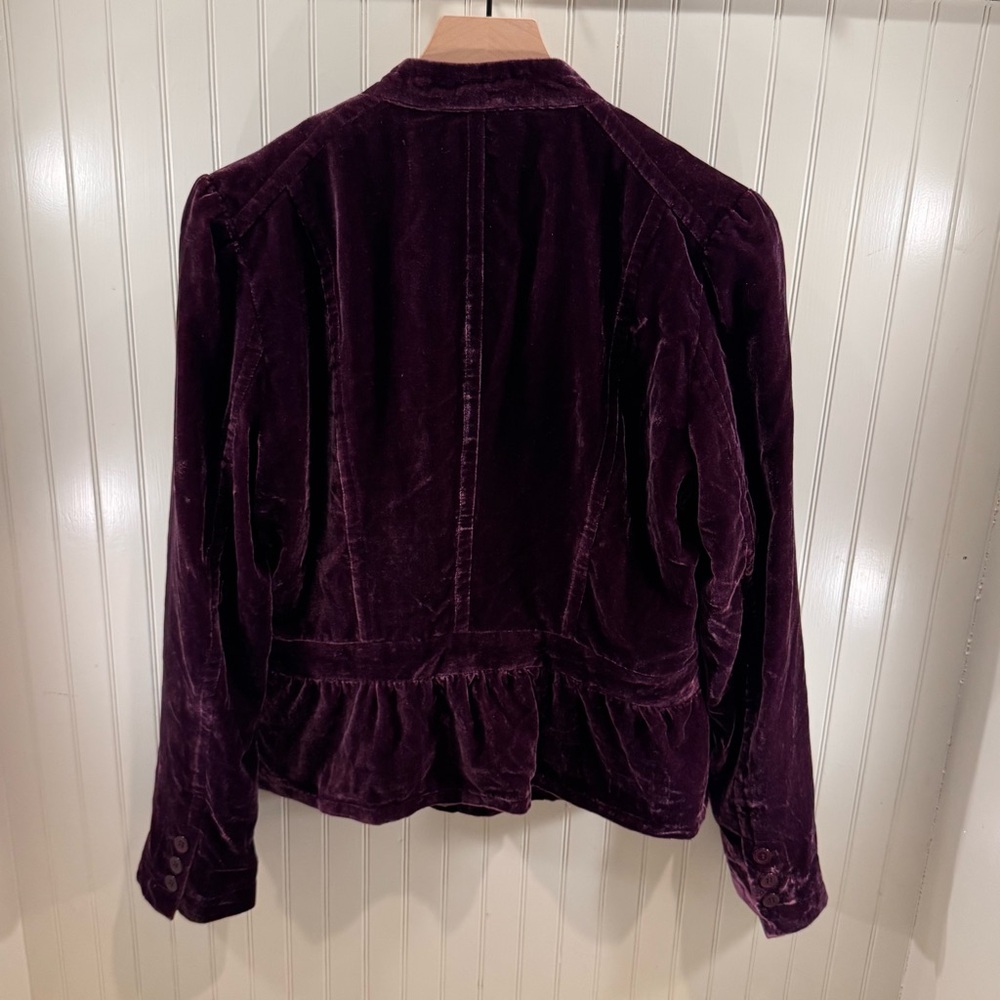 NWT Velvet Button-Up Jacket in Purple - Picture 4 of 4